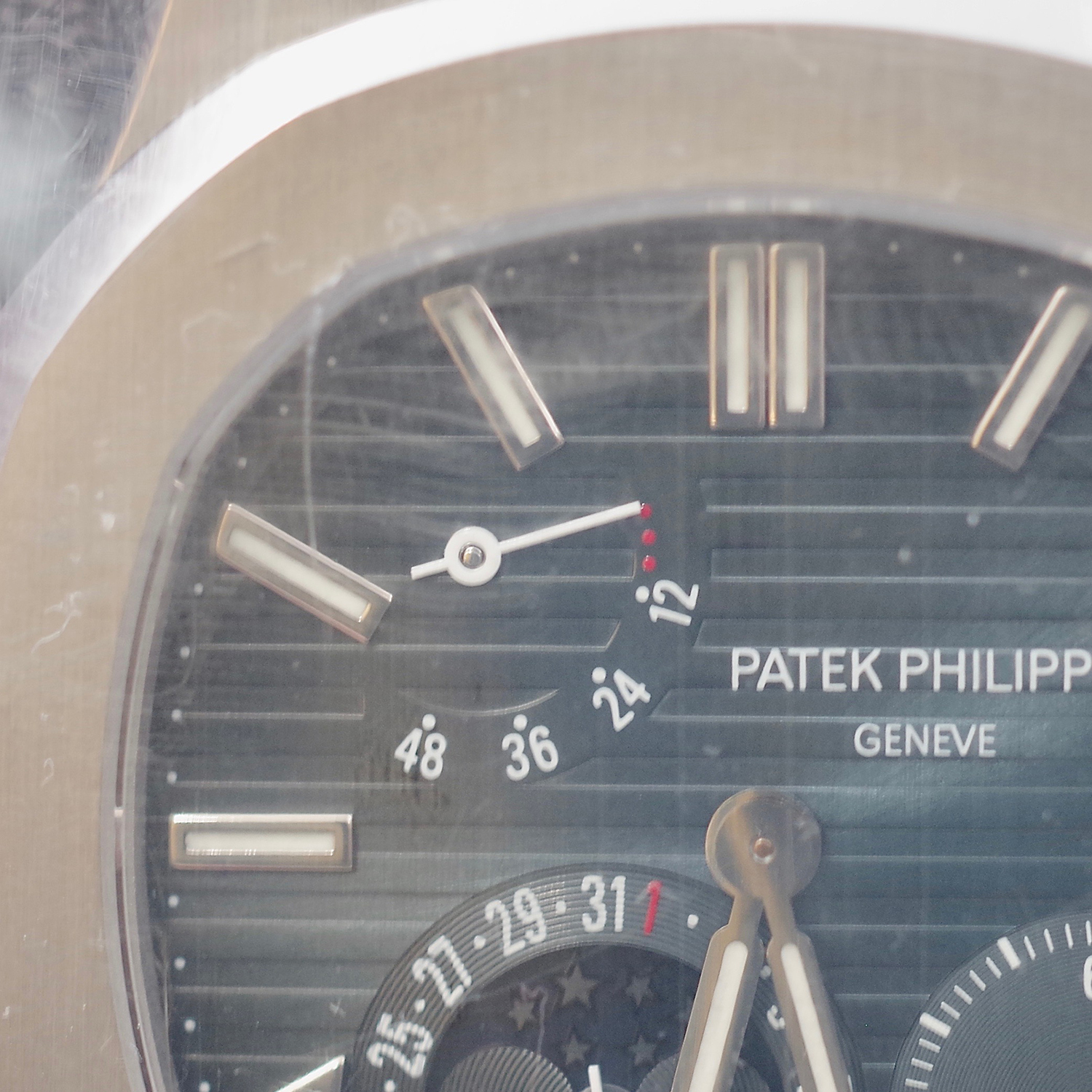 Patek Philippe Nautilus 3712 NOS New Old Stock Sealed patek-philippe-nautilus-3712-nos-3