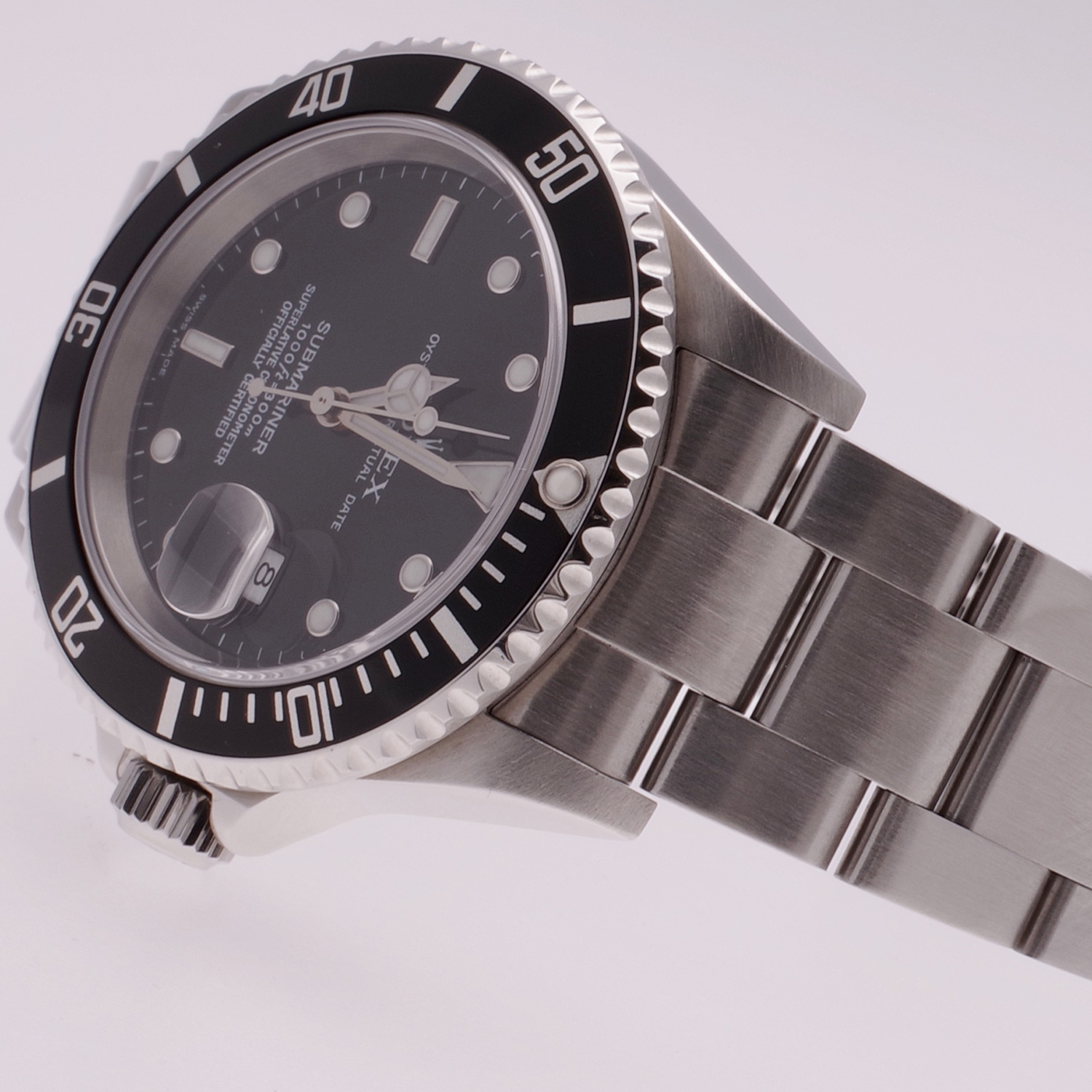 Rolex Submariner 16610 F series 2004 rolex-submariner-serieF-16610-6