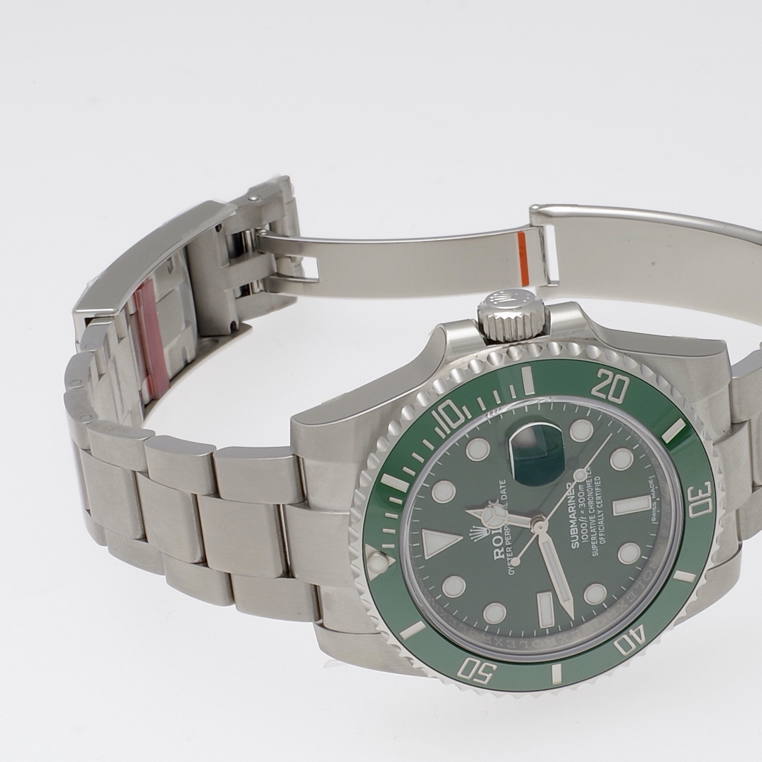 Rolex Submariner 116610LV Hulk new sticked rolex-subverte-116610LV-2018-2