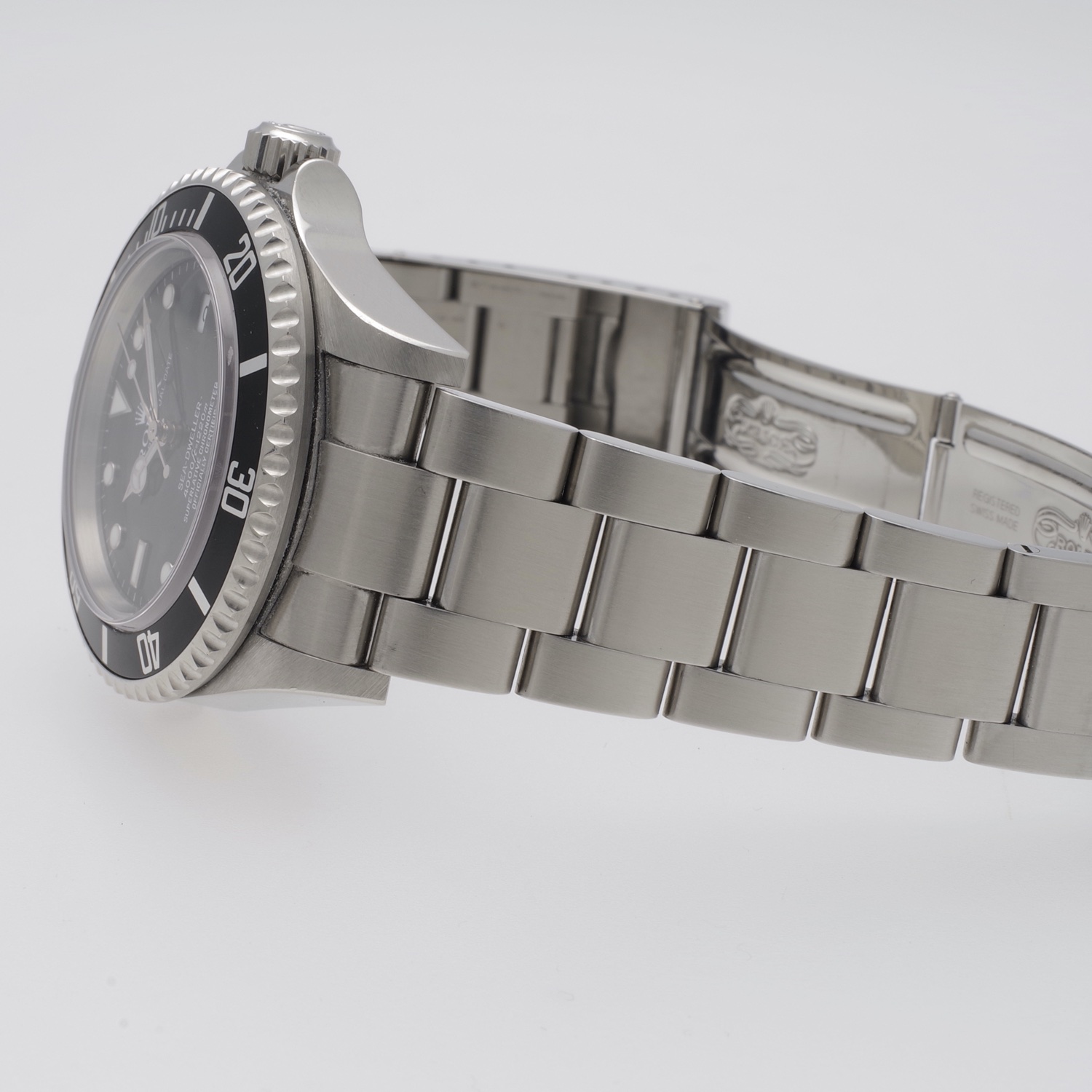 Rolex Sea Dweller 16600 M series last production 2008 unpolished rolex-seadweller-16600-serieM-8