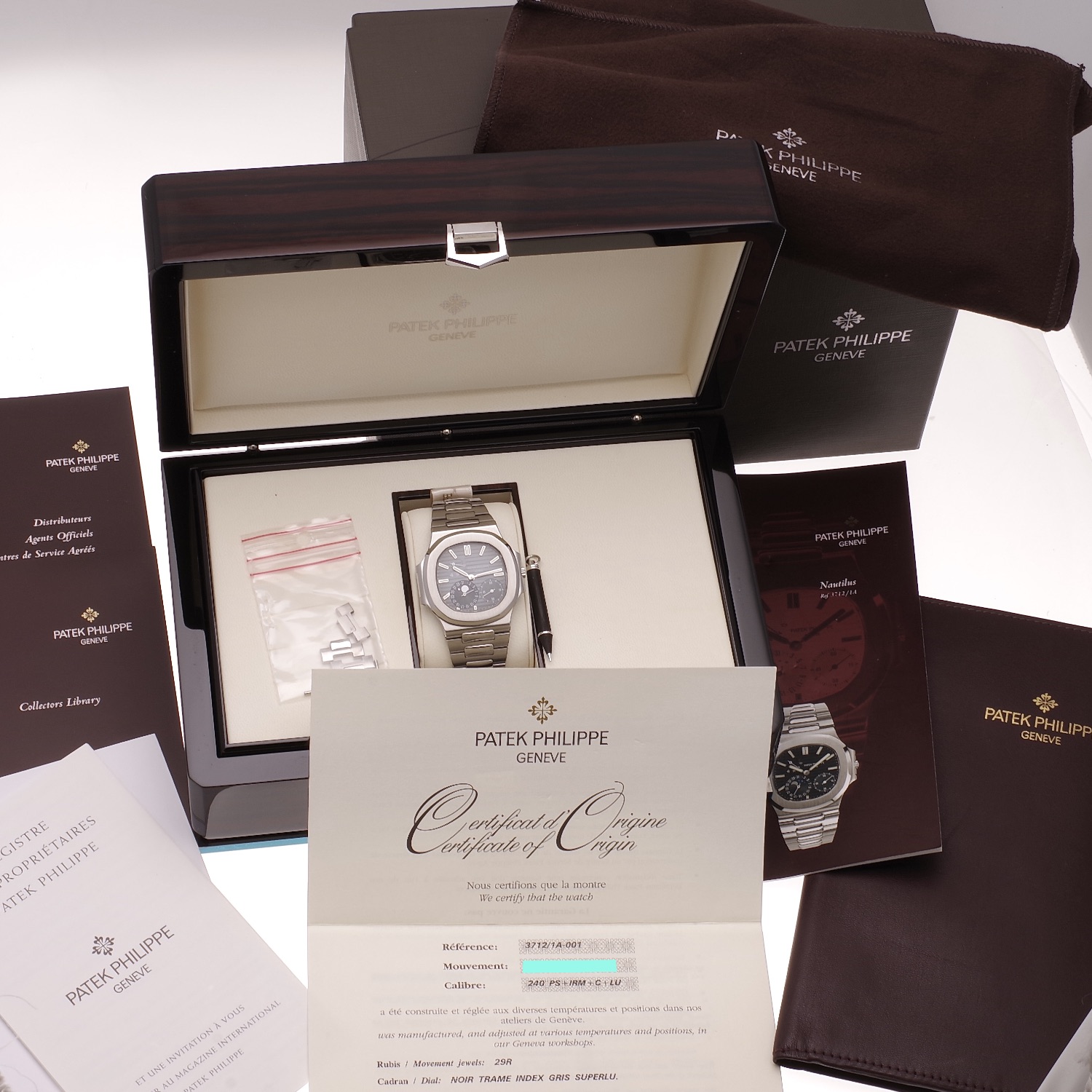 Patek Philippe Nautilus 3712/1A-001  Full Set MK1 3Dots  patek-philippe-nautilus-3712-10