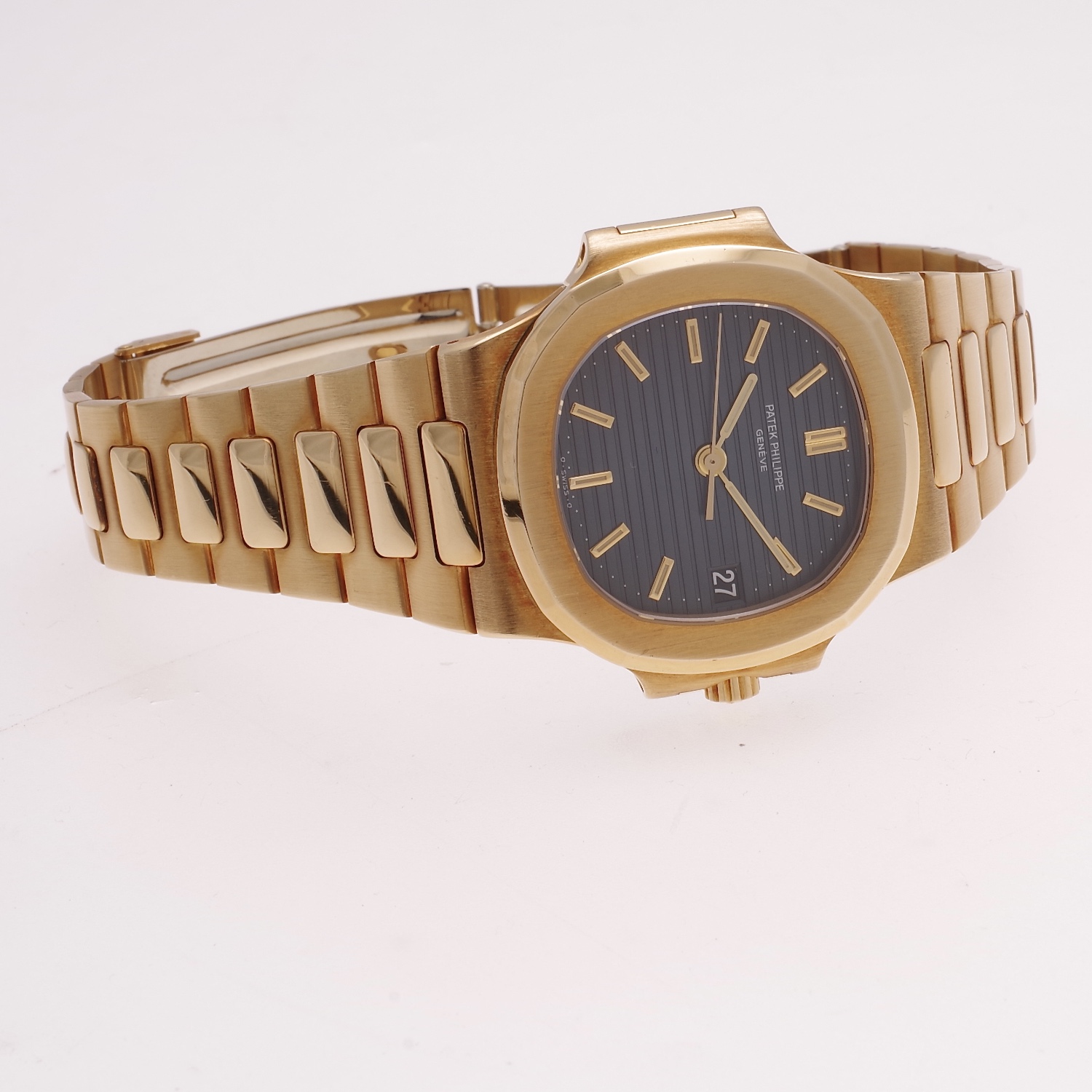 Patek Philippe Nautilus 3800/1J-010 18k gold First series 1983 like new patek-philippe-nautilus-3800-or-1983-9