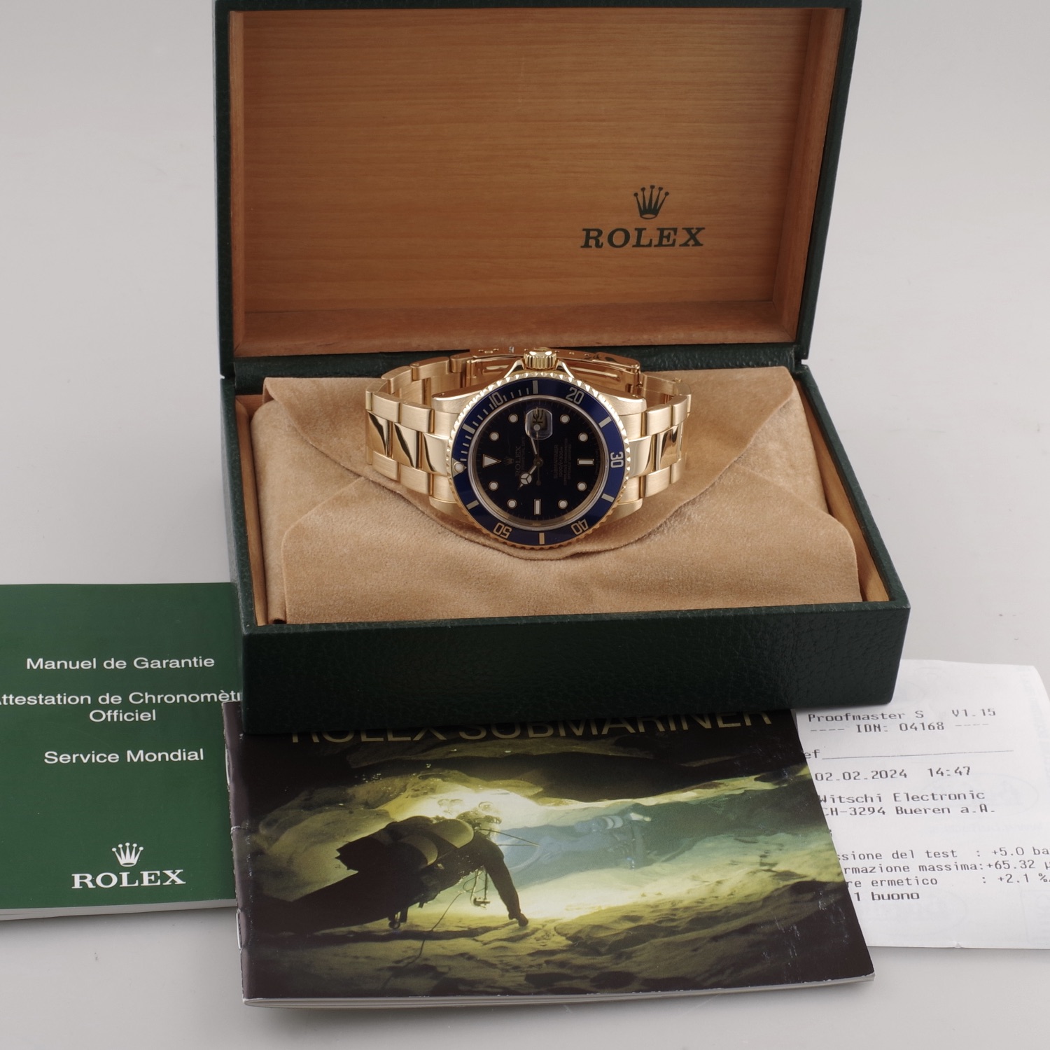 Rolex Submariner 16808  18K yellow gold 1981 tritium dial rolex-submariner-16808-10