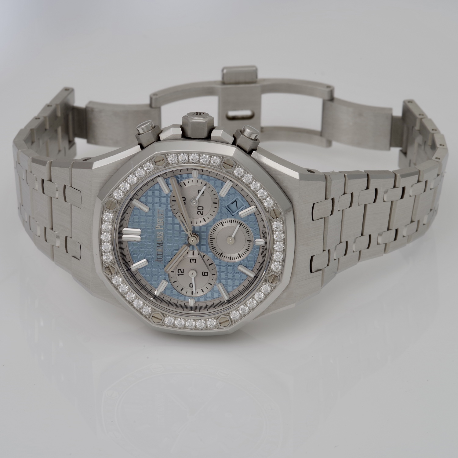 Audemars Piguet Royal Oak 26715ST.ZZ.1356ST.01 audemars-piguet-royal-oak-26715st-2